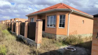 Земельный участок 451 кв.м, Краснодарский край, Белореченский район. Участок, площадью: 451 кв.м., с кадастровым номером: 23:39:0710004:1500, расположенный по адресу: Российская Федерация, Краснодарский край, Белореченский муниципальный район, Родниковское сельское поселение, поселок Родники, улица…