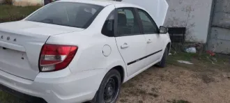 LADA Granta, 2023 год, VIN XTA219040R1013027.