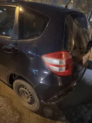 Honda Fit, 2009 года, 100 лс, 300000 км, Легковой автомобиль, марка: Honda, модель: Fit, год изготовления: 2009, цвет: фиолетовый, VIN: отсутствует, ПТС: 25УВ397215, г/н: А386НР124, изготовитель (страна): Хонда Мотор, мощность двигателя, л. с. (кВт): 100, кузов №: GE6-1104024…