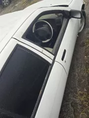 Автомобиль Ниссан Пульсар, 1998 г.в., г/н В639РР62, VIN отсутствует, № кузова (кабины) FN15863501; автомобиль ЗАЗ SENS TF 698P, 2007 г.в., г/н У137ММ33, VIN Y6DTF698P70111128 (Реализация по прямому назначению). Цвет белый, многочисленные трещины на переднем бампере, соединенные заклепками кустарным…