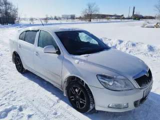 Škoda Octavia, 2011. Автомобиль легковой. VIN XW8CA41Z3CK261246. Год выпуска 2011. Государственный номер H600KX702. Место нахождения: 453618, Респ Башкортостан, Абзелиловский р-н, село Красная Башкирия, ул Тагира Кусимова, д 15.