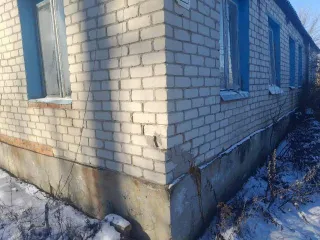 Квартира 49,8 кв.м., 1-комн.; жилое помещение 49,8 кв.м., Саратовская область, р-н Самойловский, с Благовещенка, ул Ленина, д 105, кв 1, кадастровый номер: 64:31:000000:3515