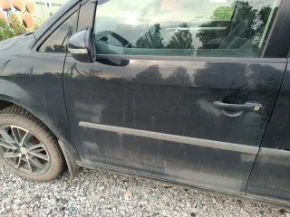 Volkswagen Touran 2010 года, VIN WVGZZZ1TZBW021370. Осмотр по предварительной договоренности в рабочие дни с 10:00 до 11:00, телефон +79220700233, email pavlov.okb72@yandex.ru.