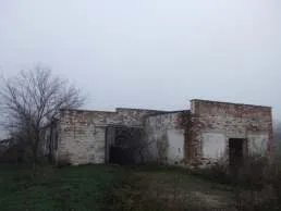 Имущество 1731,1 кв.м в составе: здание кадастровый номер 26:06:0000000:12333 площадью 294,7 кв.м в СК, с. Тищенское, Промзона; здание кадастровый номер 26:06:000000:7782 площадью 677,1 кв.м в СК, с. Тищенское, Промзона; здание кадастровый номер 26:06:060405:88 площадью 362,2 кв.м в СК, с…