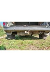 Renault Kangoo 2008 года, 75 л.с., пробег 111111 км. Легковой универсал, VIN: VF1KCEBCF40098542, госномер М418ЕТ13. Не работает таксометр, не показывает дисплей с топливом и температурой, двигатель работает с перебоями. Вмятины на задней правой двери и заднем правом крыле. Царапина на левой фаре…