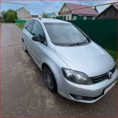 Volkswagen Polo 2012, 122 л.с., 212065 км; Volkswagen Golf Plus 2012, VIN: WVWZZZ1KZDW537153, госномер А352УЕ116