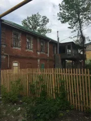 Нежилое здание, 145,3 кв.м, ОКН, Старый Оскол. Объект культурного наследия - нежилое здание общей площадью 145,3 кв.м, кадастровый номер 31:06:0130001:466, расположенное по адресу: г. Старый Оскол, ул. 9 Января, д. 3/25. Количество подземных этажей: 0. Вид ограничений и обременений: охранные…