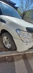 Nissan Patrol 2011 легковой автомобиль; ПАТРОЛ, 2011 г.в., г/н М028ТХ75, VIN: JN1TANY62U0016964, номер шасси (рамы): JN1TANY62U0016964 цвет белый. ПТС отсутствует. Автомобиль не имеет значительных повреждений по кузову, имеется трещина правого зеркала заднего вида бамперов, вмятина правого крыла…