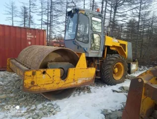 Каток дорожный XCMG YZ14JC, 2008 г.в., госномер ХН 7560 27, VIN 3140080185