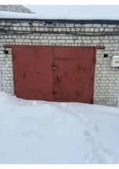 Гараж 24,7 кв.м. и земельный участок 25+/-2 кв.м., Брянск. Земельный участок с кадастровым номером 32:28:0021603:163 площадью 25 +/- 2 кв.м. с расположенным на нем нежилым помещением с кадастровым номером 32:28:0021603:2449 площадью 24.7 кв.м., находящиеся по адресу: Брянская область, г Брянск, тер…