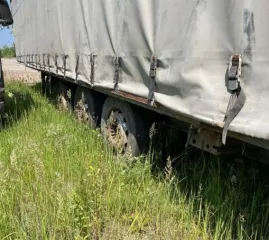 Полуприцеп KRONE SD, VIN WKESD000000401795, гос.номер АМ6440 73, цвет черный, 2008 г.в.
