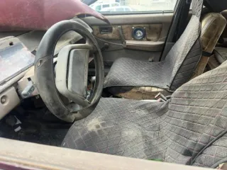 ВАЗ 21099 1996, ВАЗ 2109 1988, ВАЗ 21083 1997. ВАЗ 21099, 1996 г.в., цвет кузова: серебристо-зеленый, тип: легковой седан, VIN: XTA210990V2008855, гос. номер: Е653УМ95, номер кузова: XTA210990V2008855, объем двигателя: 1499 см³, мощность: 50 кВт / 68 л.с., экологический класс: не установлен. Ключи…