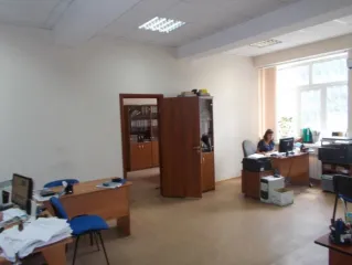 Здание: назначение нежилое, общая площадь 2642,80 кв.м, адрес Самарская область, г. Самара, ул. Двадцать второго Партсъезда, д. 1б, кадастровый номер 63:01:0230003:2940. Земельный участок: назначение занимаемый нежилым зданием, используемым под спортивный комплекс, местоположение установлено…