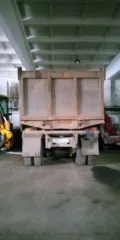 Грузовой самосвал Daewoo TATA VIN KL3K4DRF18K000426, год выпуска 2008, цвет: белый, гос. номер Е 016 СР 38 (ПТС отсутствует).
