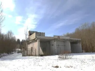 Предприятие (имущественный комплекс) ООО «Русско-высоцкая птицефабрика», состав и характеристики которого указаны в приложении №1 к настоящему сообщению, а также к сообщению ЕФРСБ №19354226 от 05.09.2025. Часть имущества является предметом залога ООО «Управляющая компания «Сигнал» и ФНС России…