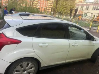 Ford Focus 2012 года, 104,7 лс, 216654 км, АКПП, идентификационный номер (VIN): X9FKXXEEBKCR72774, цвет кузова: белый, мощность двигателя, л.с. (кВт): 104,72 (77); рабочий объем двигателя, куб.см.: 1596, разрешенная максимальная масса, кг: 1825; масса без нагрузки, кг: 1316, государственный…