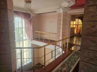 Жилой дом 558.8 кв.м, гараж 45.8 кв.м, участок 1113 кв.м, Московская обл. Жилой дом - 558,8 кв. м, адрес: Московская обл., г.о Ленинский, г. Видное, ул. Весенняя, д. 6, гараж- 45,8 кв. м, земельный участок - 1 113 кв. м, местоположение установлено относительно ориентира, расположенного в границах…