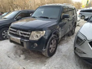 Mitsubishi Pajero 2007 года, 250 л.с., полный привод, АКПП. Транспортное средство – легковой автомобиль, марка/модель – Mitsubishi Pajero, год выпуска – 2007, VIN – JMBLYV97W7J005239. Находится в залоге. ТС б/у, возможно наличие скрытых дефектов. Одометр неисправен, в связи с чем пробег неизвестен.