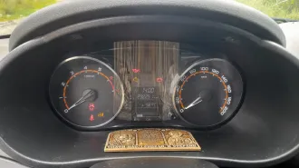 LADA Granta 2021 года, VIN XTA219040M0792757. Автомобиль находится в залоге у ПАО «Совкомбанк», действует запрет на регистрационные действия. Имеются дефекты кузова в виде сколов, трещина на лобовом стекле. Требует ремонта подвеска и задние тормоза. Автомобиль был в эксплуатации, может иметь…