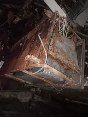 Высвобождаемое движимое военное имущество (лом черного металла и нержавеющей стали) Лом черного металла и нержавеющей стали 
