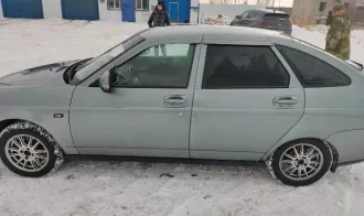 ВАЗ 217230, 2010 год, цвет: средний серо-зеленый мет., VIN: XTA217230A0125183, номер двигателя: 21126 2587664. Есть СТС и ПТС. Состояние: необходим капитальный ремонт двигателя, ходовой части и рулевой рейки, ремонт коробки передач, замена тормозных колодок, поврежден задний бампер, сколы и…