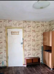 122/727 доля в квартире,  расположенная по адресу: Самарская обл.,  г. Тольятти, Центральный  р н, ул. Победы, д. 18, кв. 5 находится в долевой собственности с Романовым Александром Александровичем, Романовой Светланой Николаевной, Волостновой Любовью Васильевной, Глебовой Екатериной…
