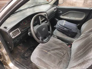 Легковой автомобиль CHERY A15(SQR7160А156) VIN XUVDA11A180010336, 2007 г. в., цвет серый. Автомобиль в неисправном состоянии, требует капитального ремонта.