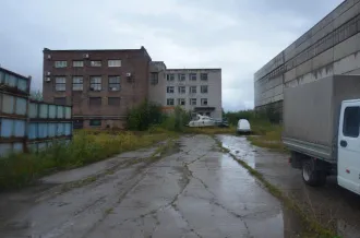 Здание (механические мастерские производственной базы) площадью 902,3 м2, назначение: нежилое, кадастровый номер 29:28:110270:45, местоположение: Архангельская область, г. Северодвинск, проезд Чаячий, д.17; здание (механическая мастерская) площадью 751,4 м2, назначение: нежилое, кадастровый номер…