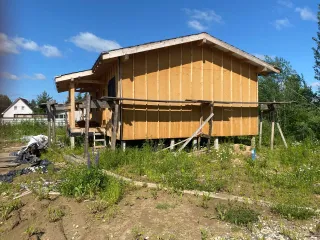 Земельный участок 875 м² и дом 118,9 м² Вологодская область Земельный участок и расположенный на нем объект незавершенного строительства в г. Вологда Земельный участок, площадью 875 +/- 10 кв. м, категория земель: земли населенных пунктов, разрешенное использование: для индивидуального жилищного…