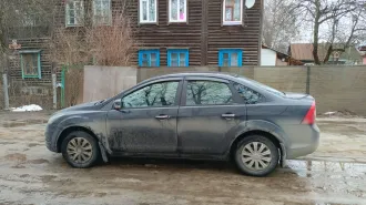 Ford Focus, 2010 г.в. VIN: X9FHXXEEDHAU89688. В залоге ПАО СКБ Приморья "Примсоцбанк".