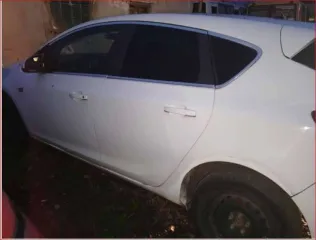 Opel Astra 2011 года, 115 лс, автомобиль легковой, марка: OPEL, модель: ASTRA, VIN: XUFPE6DD8C300297, гос. рег. номер: К807РН164, год изготовления: 2011
