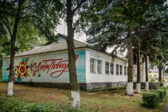 Земельный участок 3023 кв.м и здание конторы 393 кв.м, Липецкая область 1) Земельный участок, площадь 3023 +/- 38 кв.м., кадастровый номер: 48:07:1190504:9, расположенный по адресу: Липецкая область, р-н Елецкий, с/п Воронецкий сельсовет, с. Воронец; 2) Здание, назначение: нежилое, наименование…
