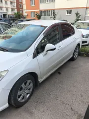 Peugeot 408, 2013, VIN Z8T4D5FEADM014753, находится в залоге у ПАО Сбербанк.