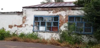 Земельный участок и объект недвижимого имущества по адресу: Воронежская область, Новохоперский район, с. Елань-Колено, ул. Деревягина, 60. Земельный участок площадью 1420 кв.м, аптека №34 площадью 190,3 кв.м. Общая площадь: 190.36. Количество этажей: 1. Количество подземных этажей: 0. Кадастровый…