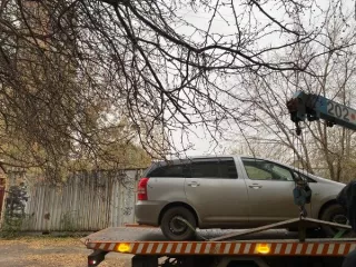 Д-к: Власова Н.А. Лот: Легк. а/м, TOYOTA Wish, 2003 г.в., г/н B610УA24, VIN отсутствует, кузов Nº ZNE10-0029628, двигатель Nº А023488, цвет серый. Б/У. Адрес: г. Красноярск, ул. Кразовская, д. 10. П-е: 301. С-к: Власова Н.А. 
Вид транспорта: Легковой а/м 
Год выпуска: 2003 
Государственный…