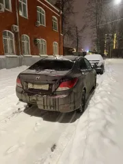Hyundai Solaris, 2011 года, 107 л.с. Легковой автомобиль ХЕНДЭ СОЛЯРИС, год выпуска 2011, идентификационный номер (VIN) Z94CT41CBBR066096, госномер С803ОР197. Автомобиль имеет следующие дефекты: АКПП не включает передачи, машина не едет. Двигатель ест масло, диагностика не делалась. Но двигатель…