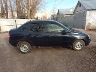 Lada Kalina, VIN XTA11184080172669. Имущество находится в залоге.