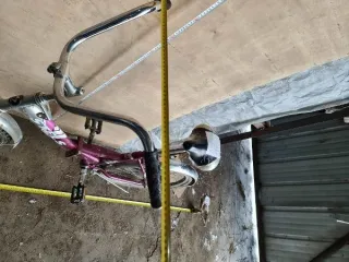 Велосипеды, самокаты, кресло-коляска, запчасти. Составной лот: велосипеды, самокаты, кресло-коляска, годные остатки отдельных узлов, деталей, агрегатов, материалов (в сборном виде) велосипедов. Подробный состав лота приведен в информационном сообщении. Состояние и недостатки имущества в…