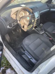 Skoda Octavia 2012 года выпуска, VIN XW8CA41Z2DK224061, госномер Р131СР58. СТС: 9908088123, ПТС: 40НО366290. Цвет: Белый, категория: Легковой прочее, мощность: 102 л.с., объем двигателя: 1595 куб/см. Осмотр по адресу: Кемеровская область - Кузбасс, г. Белово, ул. Щетинкина, 52 (парковка возле…