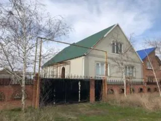 Жилой дом с пристройками, общая площадь 59,6 кв.м, кадастровый номер 23:16:1004001:445, расположен по адресу: Краснодарский край, Курганинский район, с. Урмия, ул. Почтовая, д. 99. Земельный участок категории земли населенных пунктов, разрешенное использование для ведения личного подсобного…