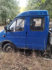 ГАЗ 330232, 2011 г.в., грузовой автомобиль, модель: 330232, цвет: синий, VIN: X96330232B0716441, ПТС: 77PH 192570, г/н: К889СН164, страна изготовитель: Россия, модель двигателя: 421600, тип двигателя: Бензиновый на сжиженном углеводороде, двигатель №: К1200957, мощность 106,8 л. с. (78,6 кВт)…