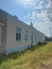 Нежилое здание 548,8 кв.м, земельный участок 12824 кв.м, д. Менюша, Новгородская область. Нежилое здание, площадь 548,8 кв.м; земельный участок, площадь 12824 кв.м, расположенные по адресу: Новгородская область, Шимский район, Медведское сельское поселение, д. Менюша, д. 33. Нежилое здание, площадь…