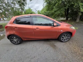 Mazda Demio 2009, 113 лс, АКПП, VIN: DE5FS119964. В залоге у ООО МФК «ПСБ Финанс».