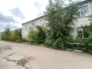 Производственное здание 1144,4 кв.м, земельный участок 1822 кв.м, Республика Башкортостан Производственное здание - 1 144,4 кв. м, 2-х этажное, право аренды на земельный участок - 1 822 кв. м, адрес: Республика Башкортостан, г. Уфа, ул. Индустриальное шоссе, д. 26, з/у 26/8, кадастровые номера…