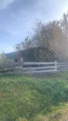 Земельный участок 3600 кв.м и дом 22 кв.м, Удмуртская Республика, Киясовский район, д. Старая Салья, ул. Новая, дом 22. Кадастровый номер участка 18:14:034002:154. Категория земель: Земли населённых пунктов, разрешенное использование: Ведение личного подсобного хозяйства. Общая долевая…