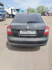 Легковой автомобиль, марка: SKODA, модель: OCTAVIA, год изготовления: 2012, цвет: черный, VIN: XW8BK61Z3DK228964, г/н: К893ОХ761. Особенности тех. состояния: коррозия металла порогов и крыльев, повреждена задняя фара.