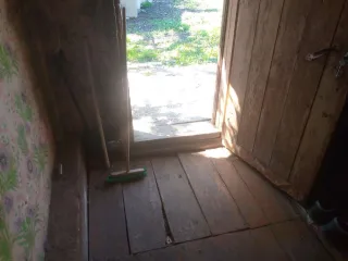 Доля в жилом здании 28.3 кв.м и участке 540 кв.м, Оренбургская область, г. Абдулино, ул. Революционная, д. 178. 1/5 доли в праве на здание, кадастровый номер: 56:36:0102003:247, назначение: жилое, площадь: 28.3 кв.м. 1/5 доли в праве на земельный участок, кадастровый номер: 56:36:0102003:397, вид…