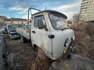 год изготовления 2016, двигатель № MMZ 3LD,002191, заводской номер машины XTT330365G1201178, двигатель № 409110*F3059499, цвет кузова светло серый, шасси  рама    № 330360G0480107, кузов № 330365G1201178, тип двигателя   бензиновый, регистрационный знак  В 896 МА 03