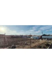 1/4 доли дома и земельного участка, 60,6 кв.м и 2300 кв.м, Ростовская область, 1/4 доля дома и 1/4 доля земельного участка в Ростовской обл., еще 1/4 доля дома и 1/4 доля земельного участка в Ростовской обл., еще 1/4 доля в праве на жилое здание, площадь: 60,6 кв.м., кадастровый номер…