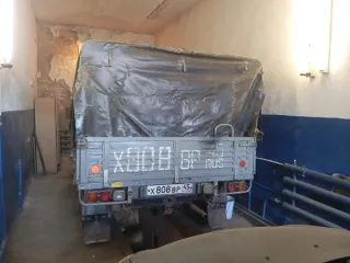 УАЗ-33036, 2004, грузовой бортовой, VIN ХТТ33036040482479, двигатель УМЗ-421800 N 31204931, кузов № 33030040102013, год выпуска 2004. Автомобиль не на ходу. Год выпуска: 2004. Марка: УАЗ-33036, модель: грузовой бортовой, VIN: ХТТ33036040482479.